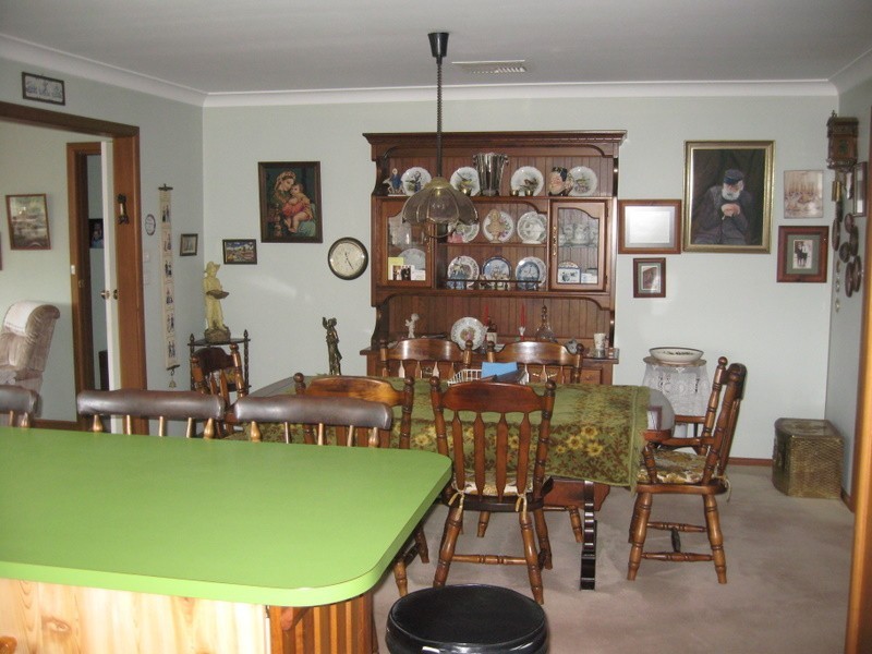 33 Moor Street, Parkes NSW 2870