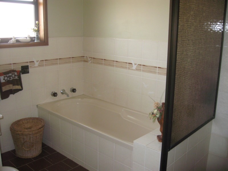 33 Moor Street, Parkes NSW 2870