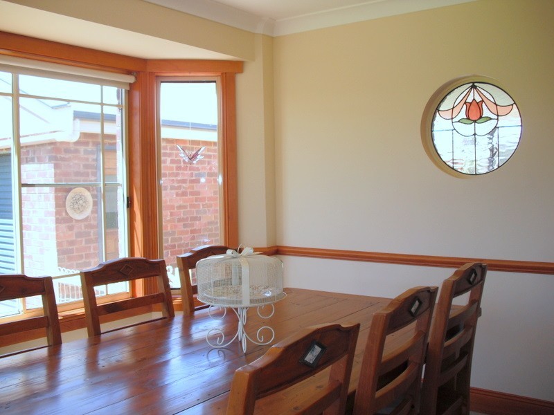 20 Coronation Avenue, Parkes NSW 2870