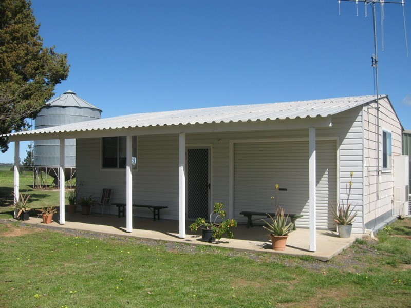 Alectown NSW 2870