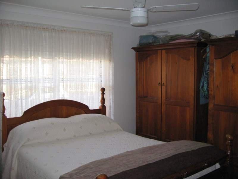21 Brolgan Road, Parkes NSW 2870