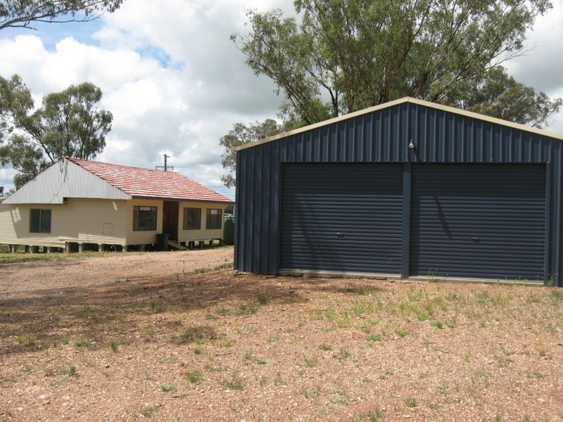 31 Magill Lane, Parkes NSW 2870