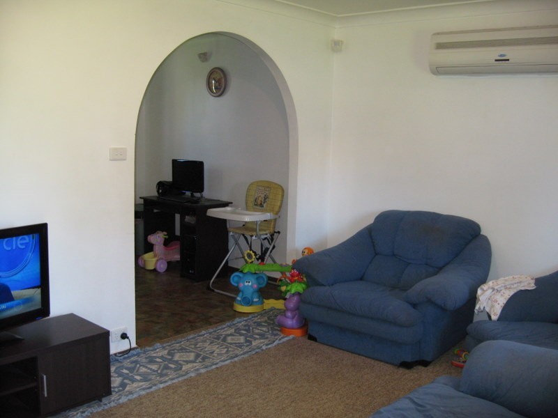 12 Lawson Street, Parkes NSW 2870