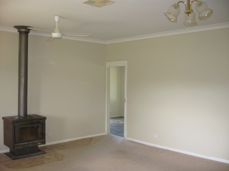 Thuruna Flagstone Street, Cookamidgera NSW 2870