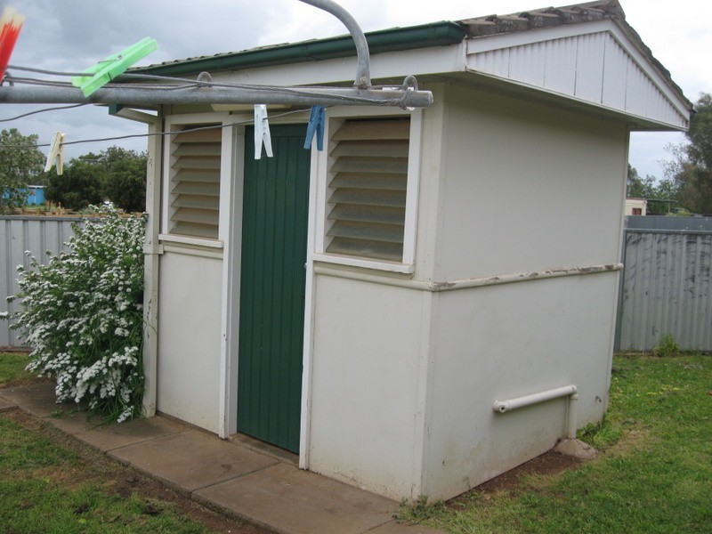 82-84 Derribong Street, Peak Hill NSW 2869