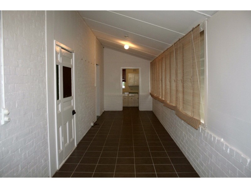 118 Clarinda Street, Parkes NSW 2870