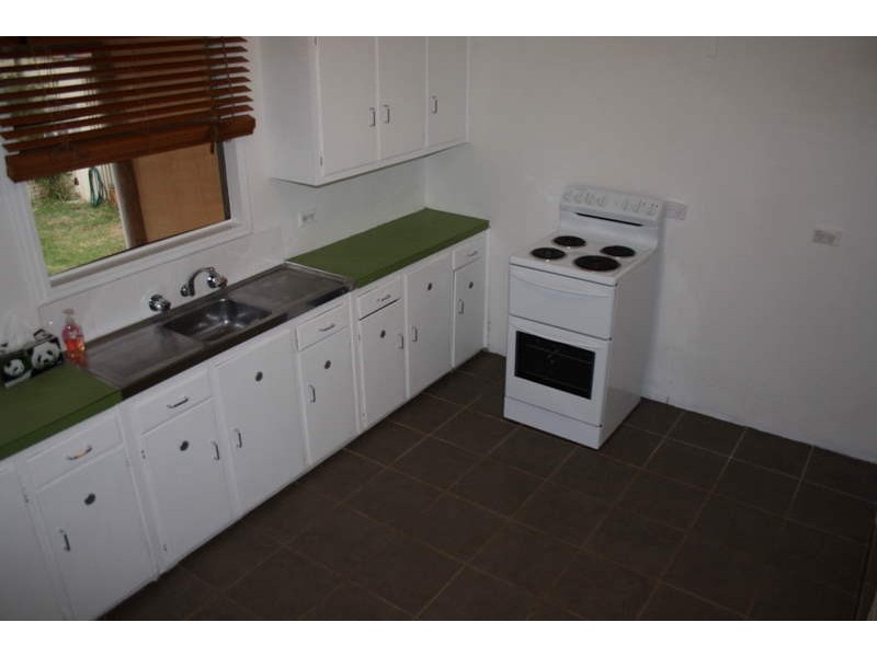 118 Clarinda Street, Parkes NSW 2870