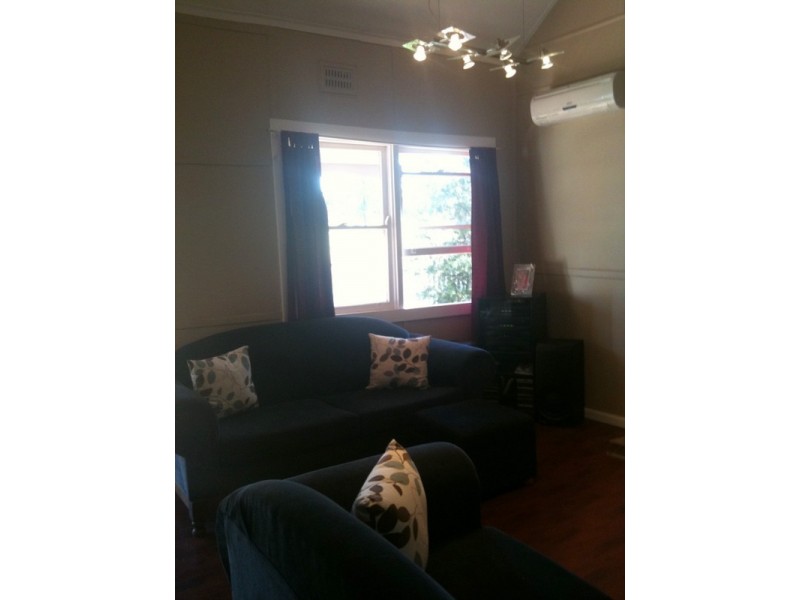 113 Dalton Street, Parkes NSW 2870