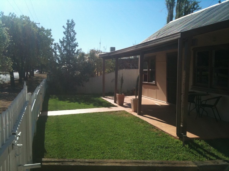 113 Dalton Street, Parkes NSW 2870