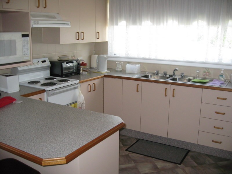 28 Armstrong Street, Parkes NSW 2870