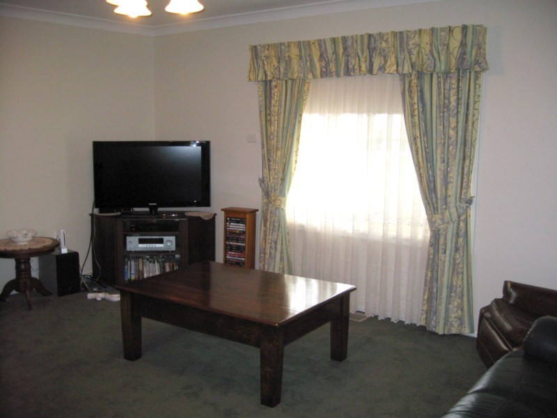 23 Alder Avenue, Parkes NSW 2870