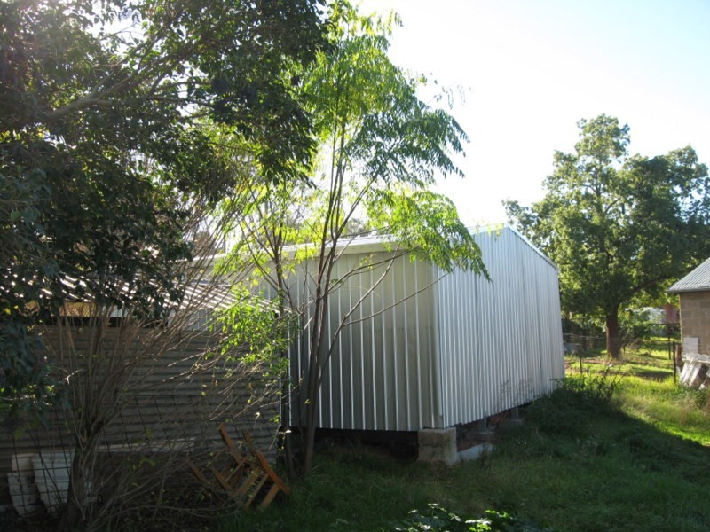 70 Orange Street, Parkes NSW 2870