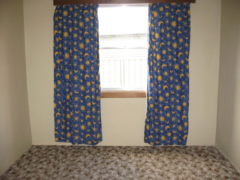 11 Cooke Street, Parkes NSW 2870