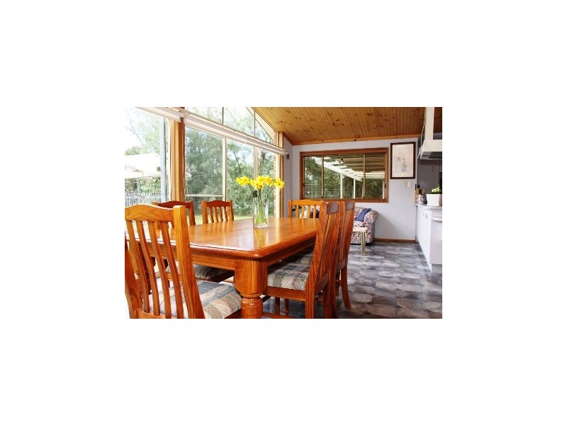 17 Kelly Road, Parkes NSW 2870
