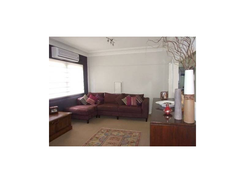 7 Rose Street, Parkes NSW 2870