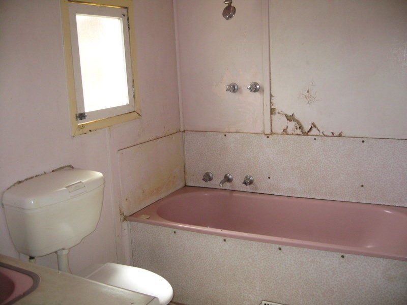 32 Currajong Street, Parkes NSW 2870