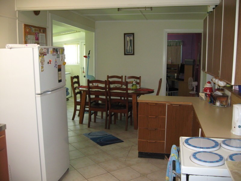 38 Russell Street, Parkes NSW 2870