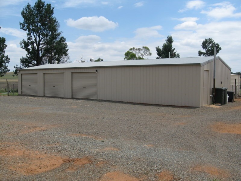 96 Nanardine Lane, Parkes NSW 2870