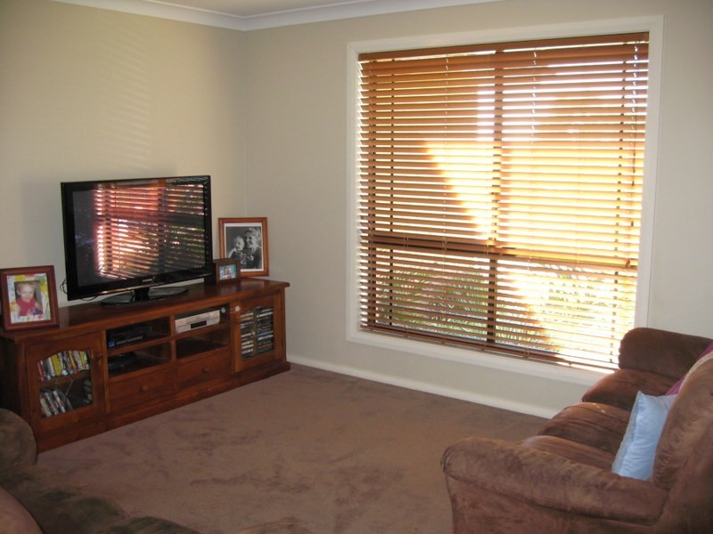 30 Blaxland Street, Parkes NSW 2870