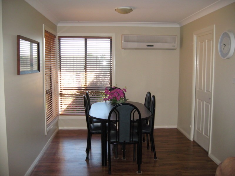 30 Blaxland Street, Parkes NSW 2870