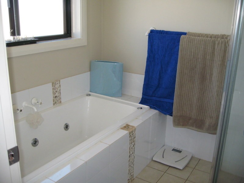 30 Blaxland Street, Parkes NSW 2870