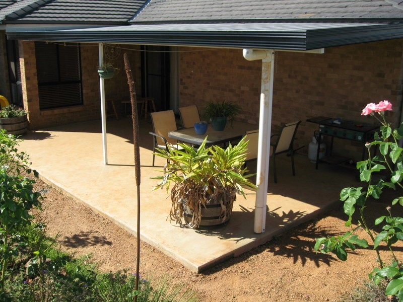 30 Blaxland Street, Parkes NSW 2870