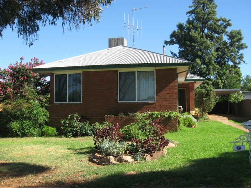 20 Mitchell Street, Parkes NSW 2870