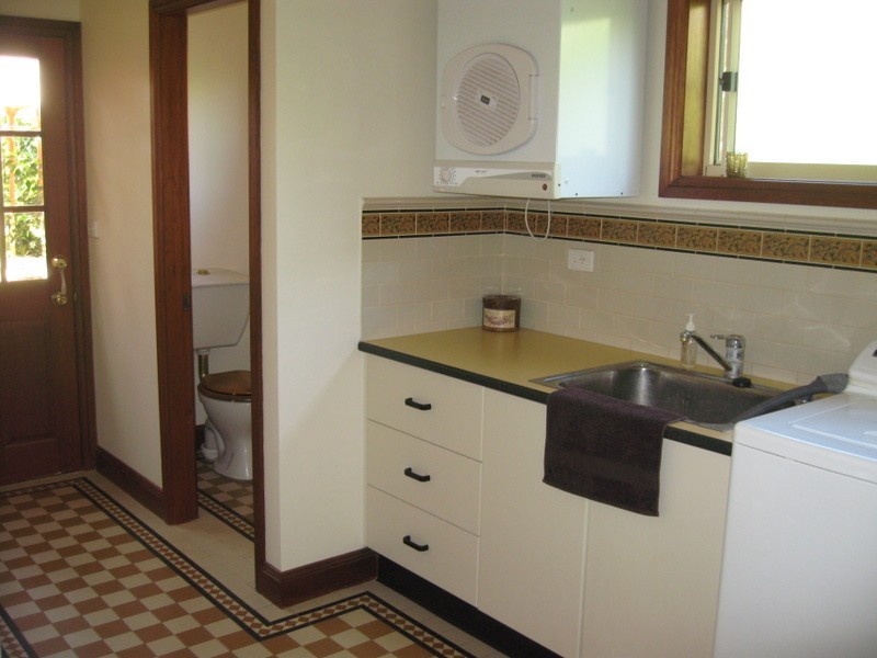 1 Barton Street, Parkes NSW 2870