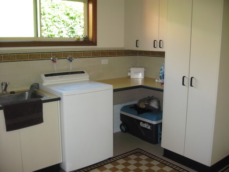 1 Barton Street, Parkes NSW 2870