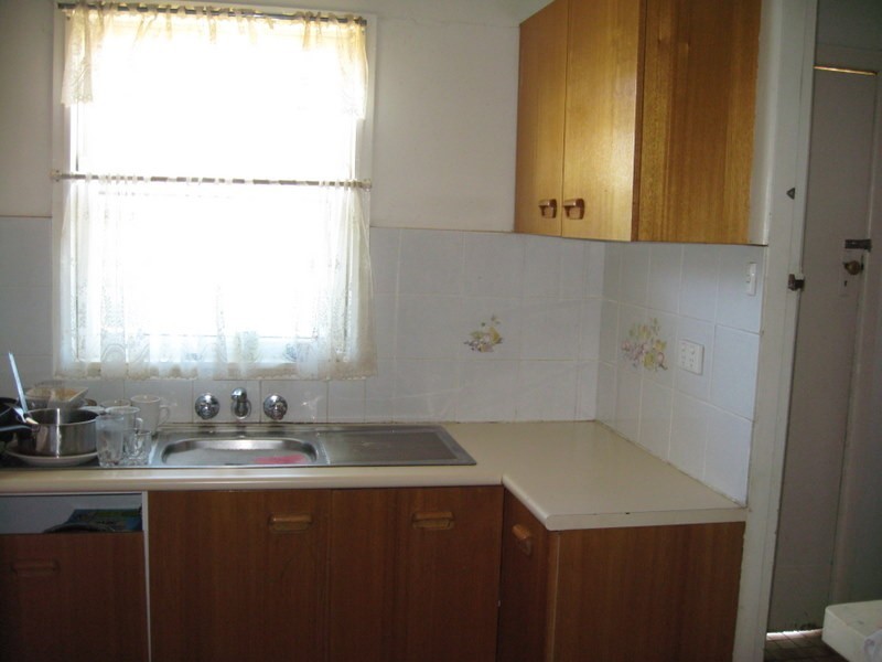 63 Boori Street, Peak Hill NSW 2869