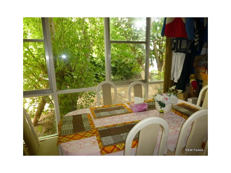 108 Caswell Street, Peak Hill NSW 2869