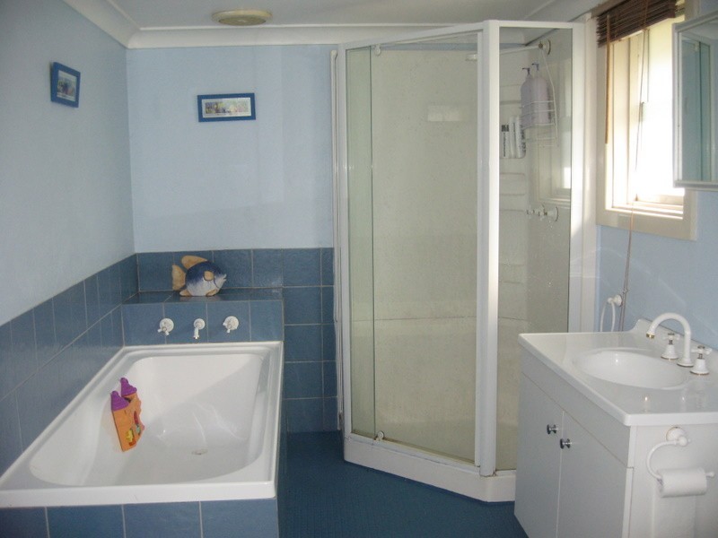 15 Lynch Street, Parkes NSW 2870