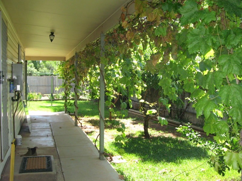 24 Junction Street, Parkes NSW 2870