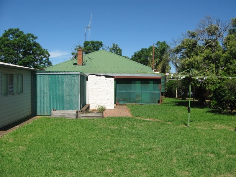 38 Close Street, Parkes NSW 2870