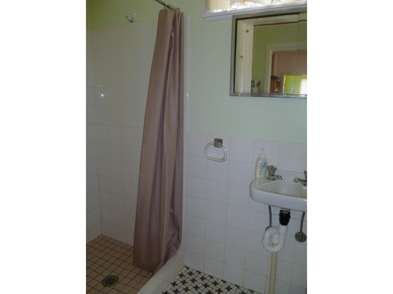 24 Waratah Street, Parkes NSW 2870