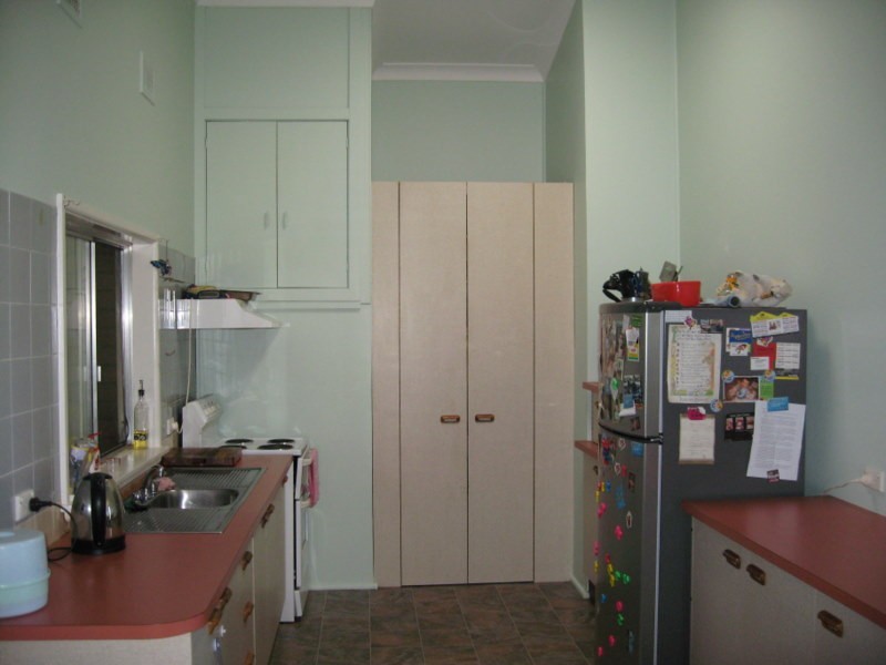 2 Evans Place, Parkes NSW 2870