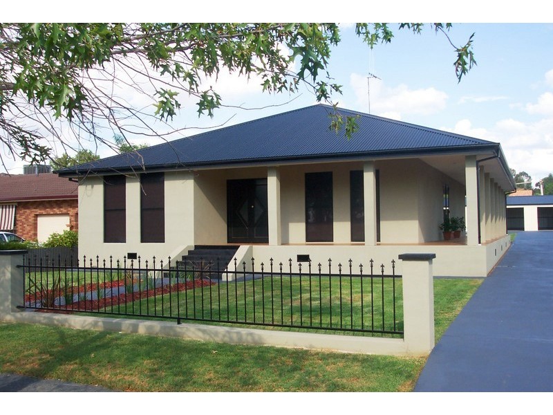 49 Forbes Road, Parkes NSW 2870