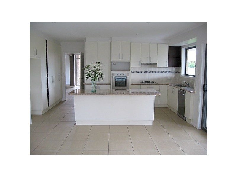 33 Noonan Street, Parkes NSW 2870