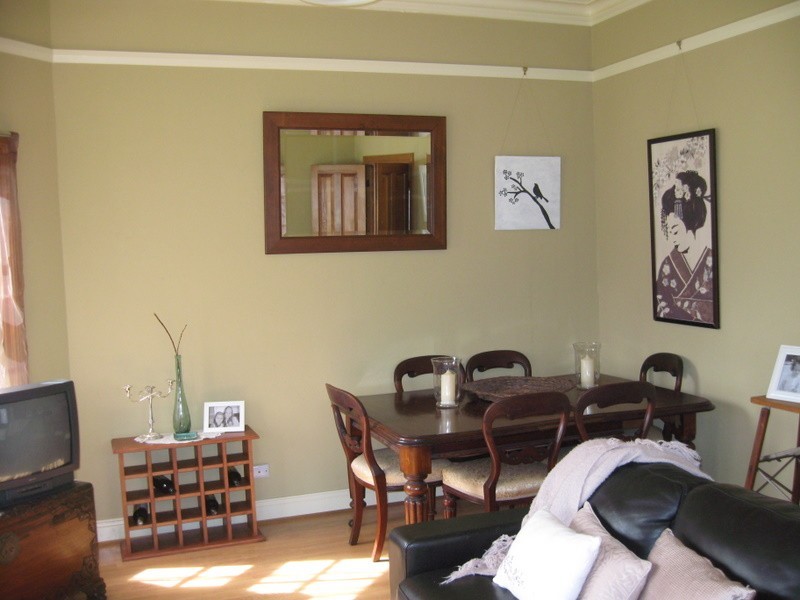 4 Thurlstone Street, Parkes NSW 2870