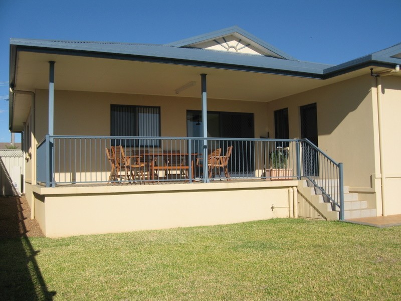 36 Best Street, Parkes NSW 2870