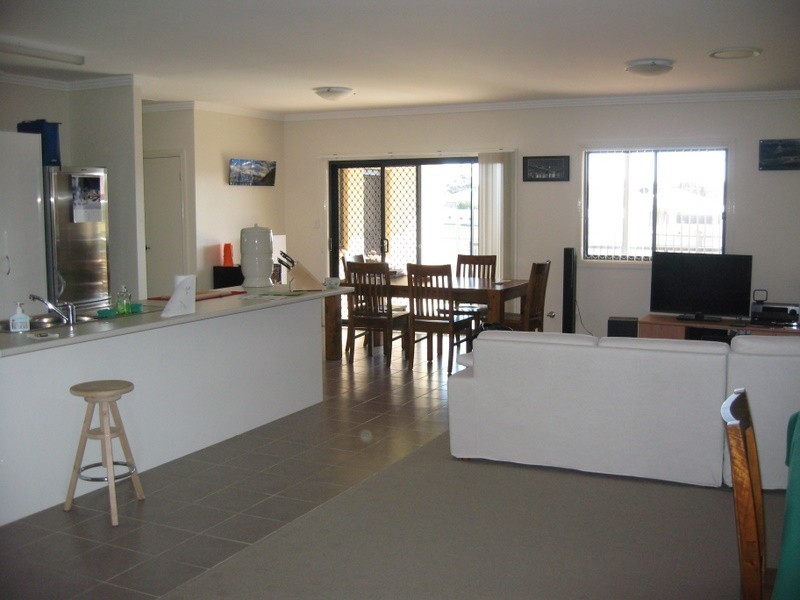 36 Best Street, Parkes NSW 2870