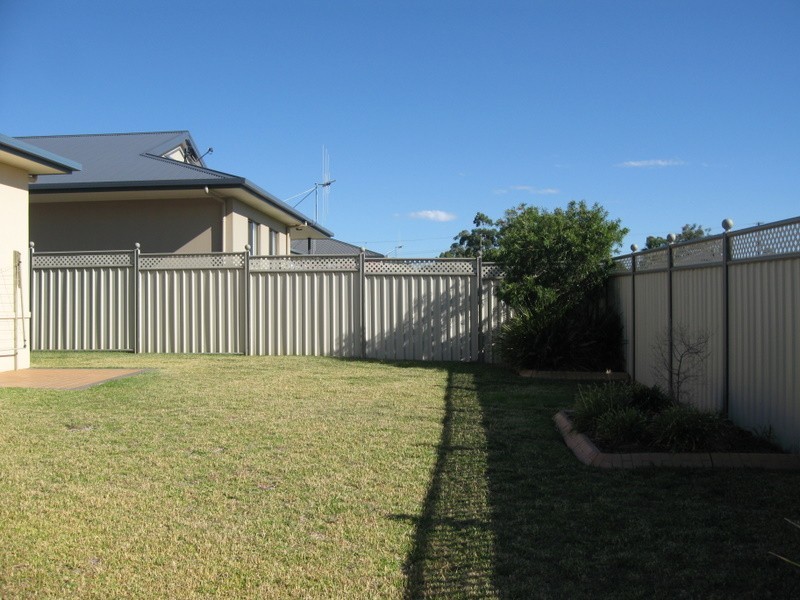 36 Best Street, Parkes NSW 2870