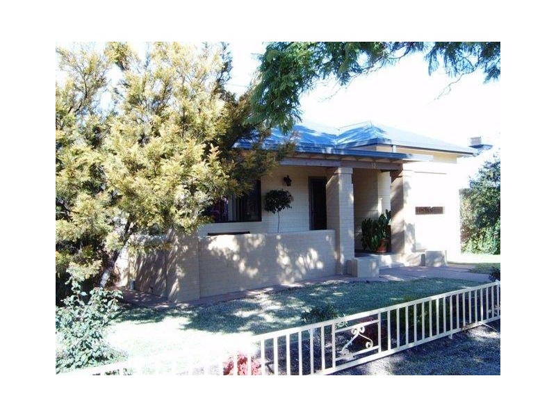 19 Mitchell Street, Parkes NSW 2870