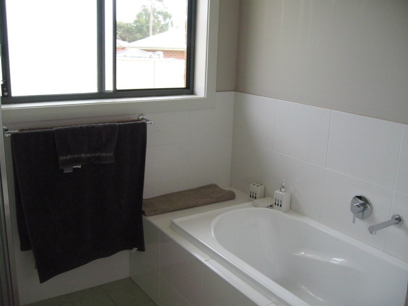 29 Alder Avenue, Parkes NSW 2870