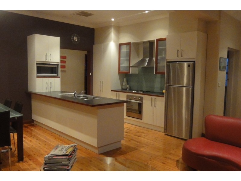 16 High Street, Parkes NSW 2870