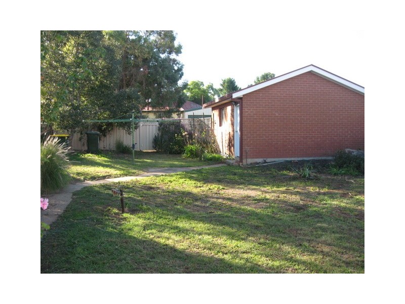 24 Victoria Street, Parkes NSW 2870