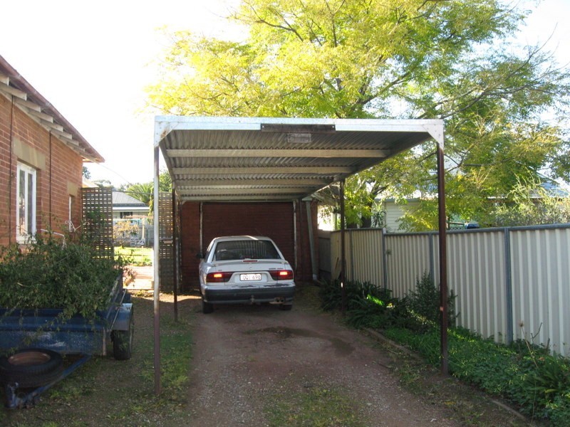 393 Clarinda Street, Parkes NSW 2870