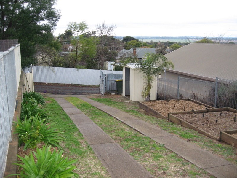 9A High Street, Parkes NSW 2870