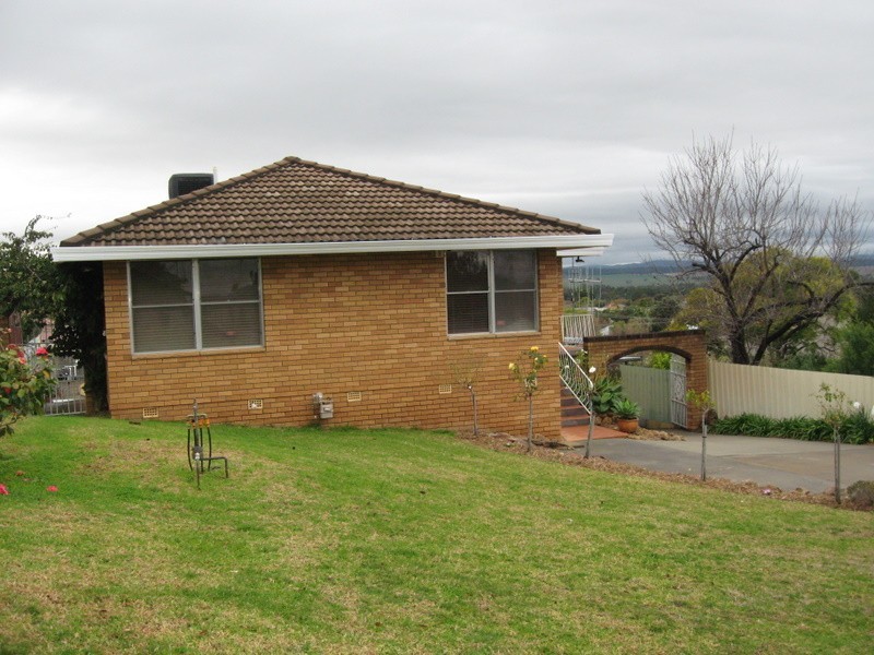 9A High Street, Parkes NSW 2870