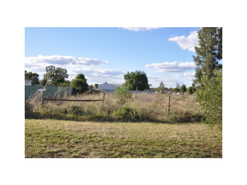 25 Station Street, Bogan Gate NSW 2876